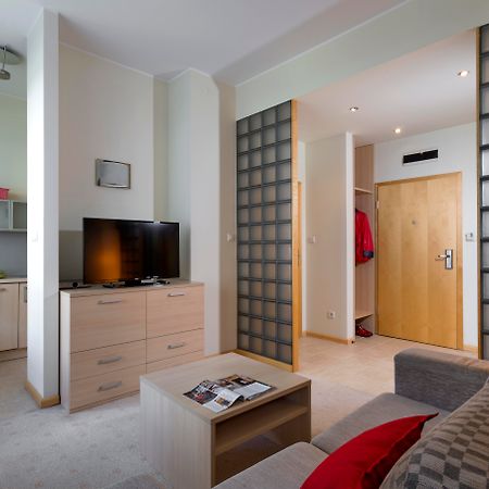 Apartamenty Media Park Varsovie Extérieur photo