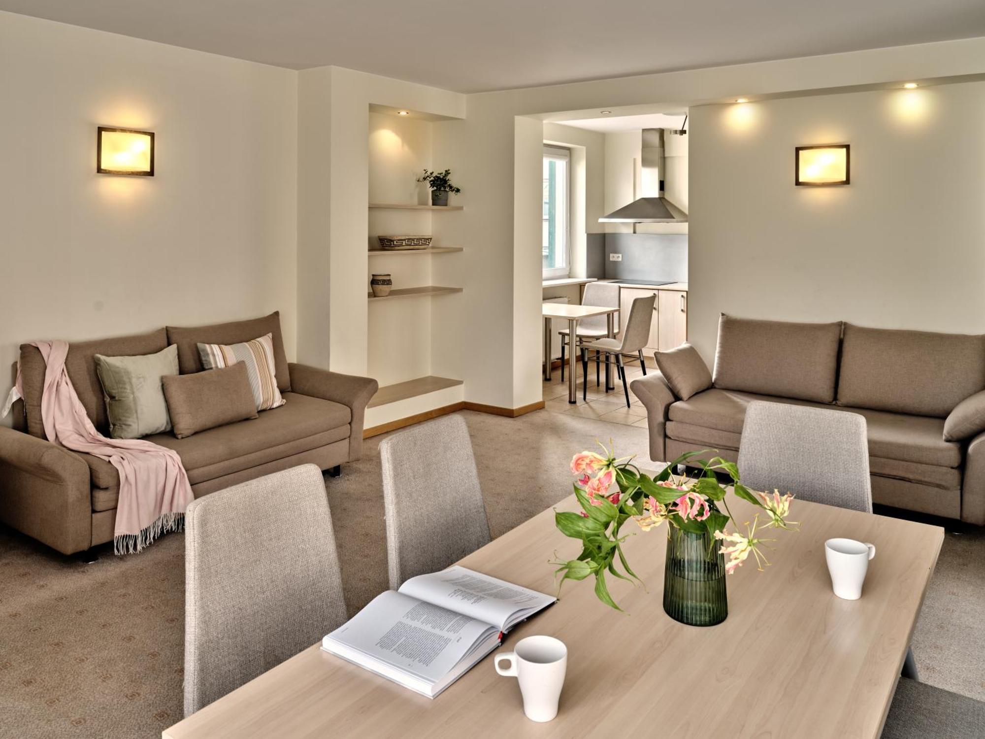 Apartamenty Media Park Varsovie Extérieur photo