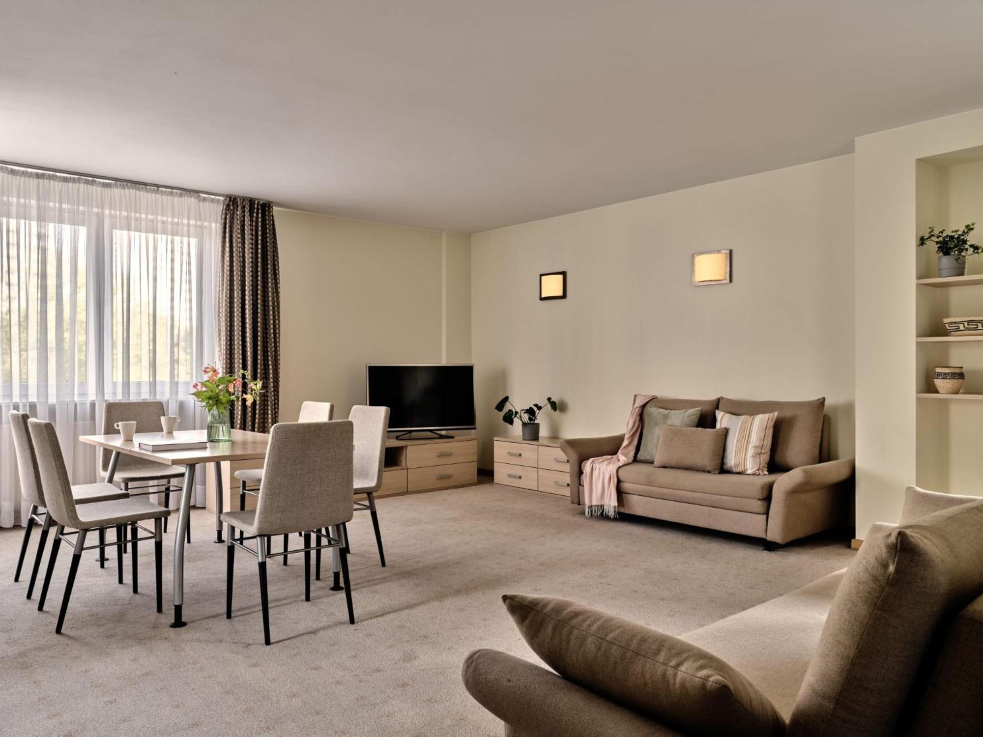 Apartamenty Media Park Varsovie Extérieur photo